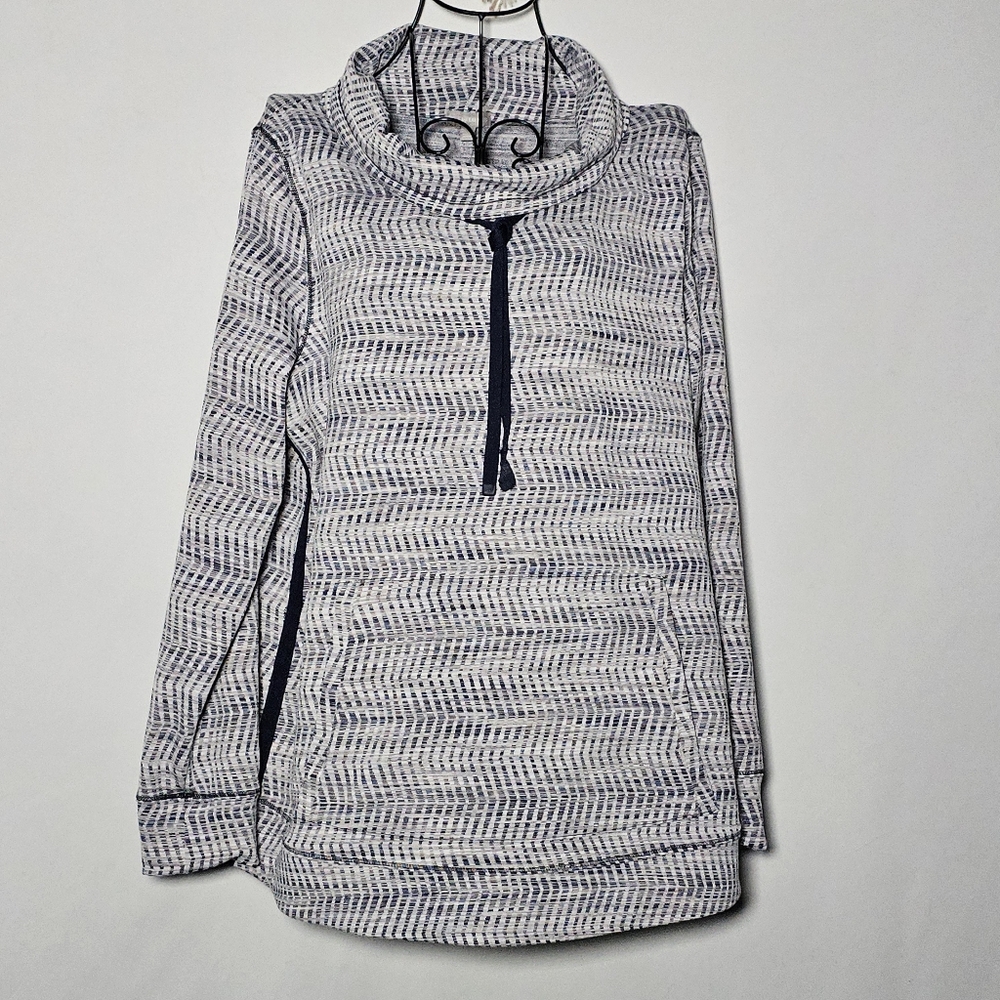 Women's Navy and White Patterned Sweater NWT Size LP